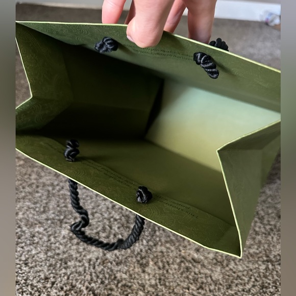 Mint Condition Gucci Gift Bag - Picture 5 of 6